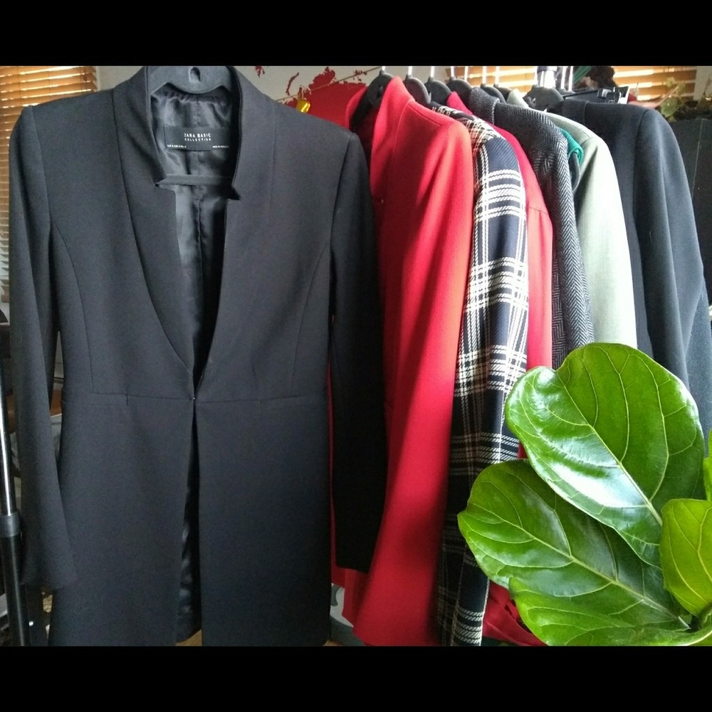 👩🏻‍✈️NWOT Tailored Long Line Blazer